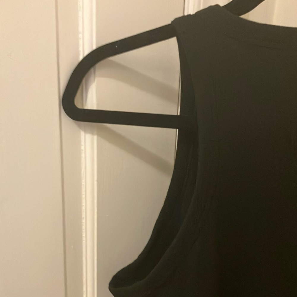 PINK Victoria's Secret Black Fitted Crop Tank Top - Picture 4 of 5